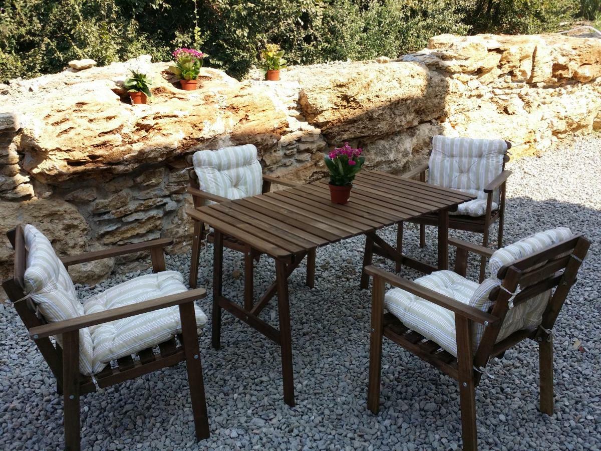 Le Castella B&B Restaurant Eksteriør bilde